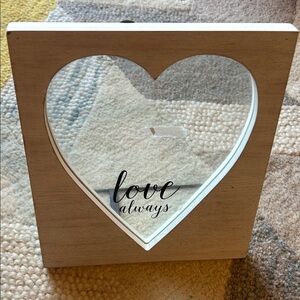 Nielson Bainbridge Heart-Shaped Natural Wood Frame